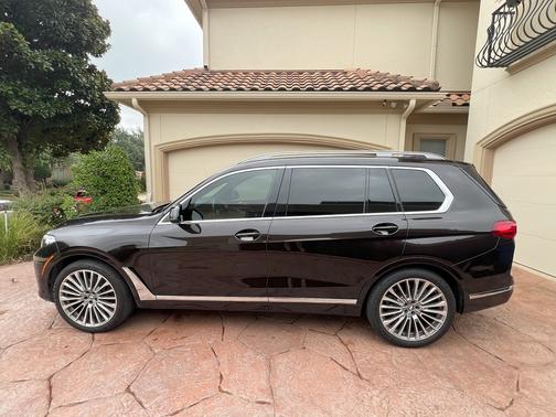 2021 BMW X7 xDrive40i