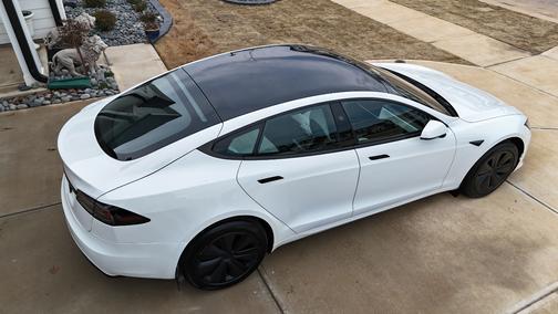 2023 Tesla Model S Base