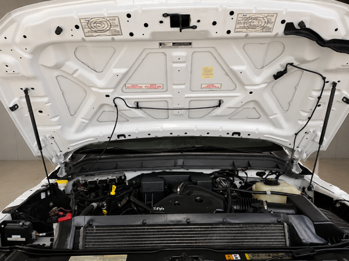 White 2013 Ford F-250 XL