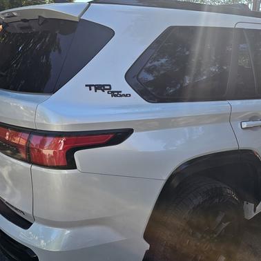2025 Toyota Sequoia Platinum