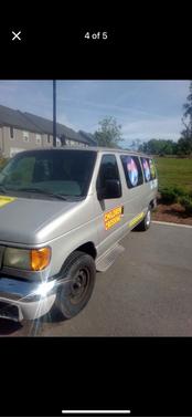 2003 Ford E150 XLT Wagon