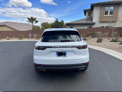 2019 Porsche Cayenne Cayenne