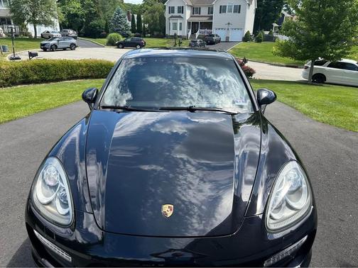 Black 2013 Porsche Cayenne Cayenne Turbo