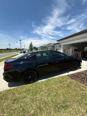 Black 2025 Toyota Camry SE