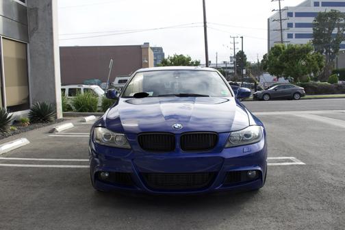 Blue 2011 BMW 335 i xDrive