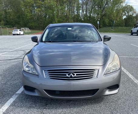 Gray 2008 INFINITI G37 Journey