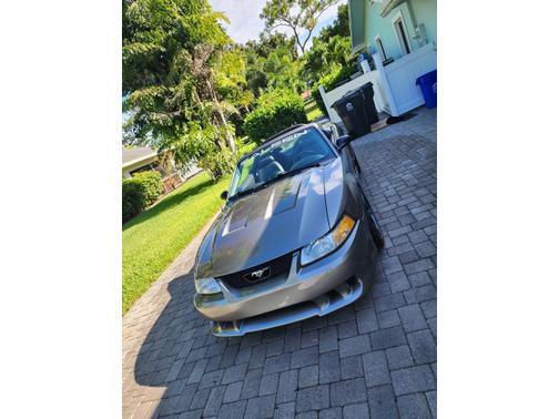 2001 Ford Mustang GT