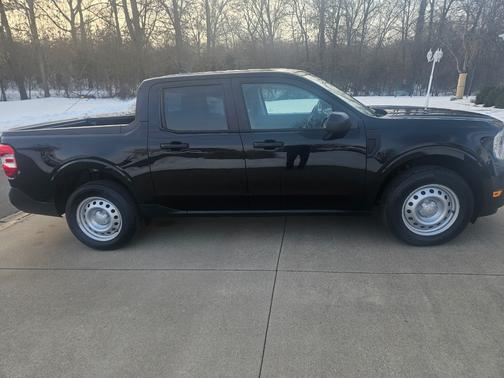 2024 Ford Maverick XL