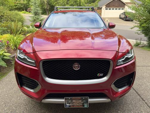 2017 Jaguar F-PACE S