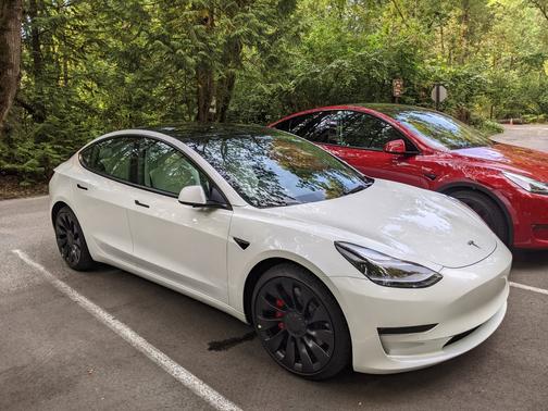 White 2022 Tesla Model 3 Performance