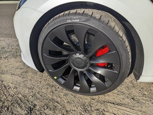 White 2022 Tesla Model 3 Performance