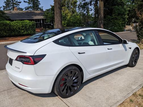 White 2022 Tesla Model 3 Performance