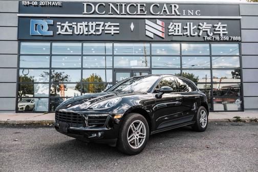 2017 Porsche Macan Macan