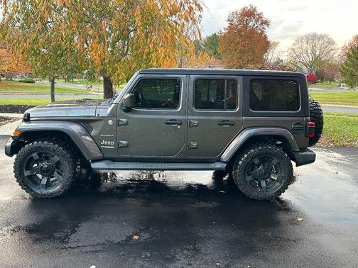 Gray 2018 Jeep Wrangler Unlimited Sahara