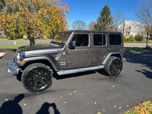 Gray 2018 Jeep Wrangler Unlimited Sahara
