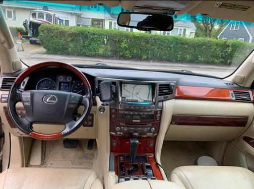 2008 Lexus LX 570 Base