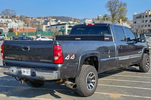 Gray 2004 Chevrolet Silverado 2500 LS H/D Crew Cab