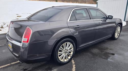 2013 Chrysler 300 Base
