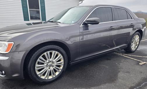 2013 Chrysler 300 Base
