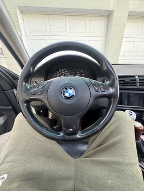 Silver 2003 BMW 525 i