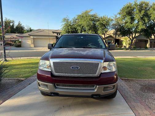 Red 2005 Ford F-150 Lariat SuperCrew
