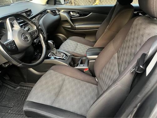 2019 Nissan Rogue Sport SV