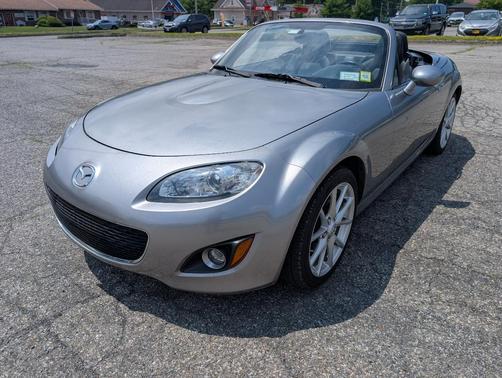 Silver 2010 Mazda MX-5 Miata Grand Touring