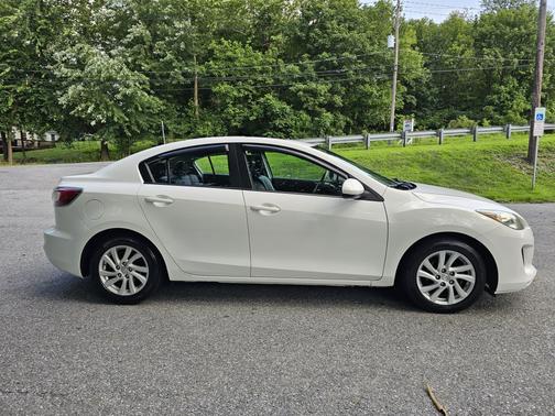 2012 Mazda Mazda3 i Grand Touring