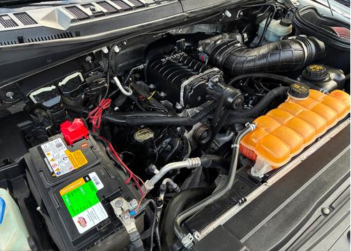 White 2016 Ford F-150 Platinum