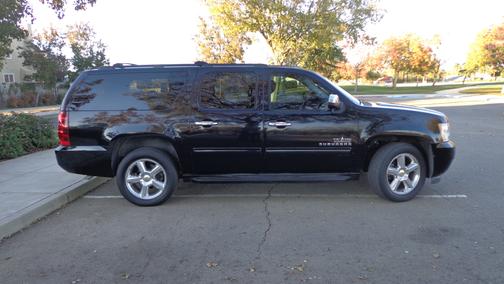 Black 2011 Chevrolet Suburban 1500 LS