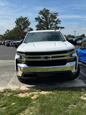 White 2021 Chevrolet Silverado 1500 LT