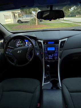 2012 Hyundai SONATA Hybrid Base