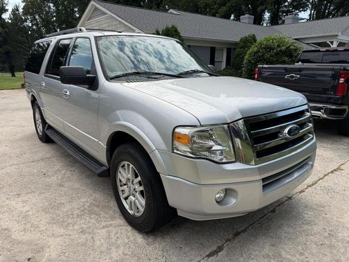 Gray 2012 Ford Expedition EL XLT
