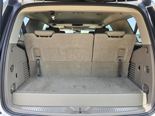White 2020 Chevrolet Tahoe LT