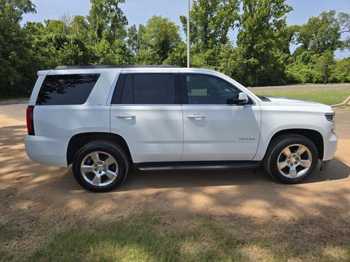 White 2020 Chevrolet Tahoe LT
