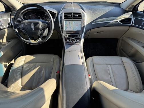 Blue 2017 Lincoln MKZ Reserve