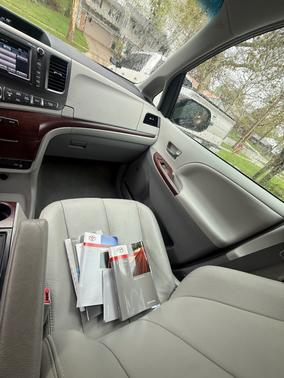 Gray 2012 Toyota Sienna XLE