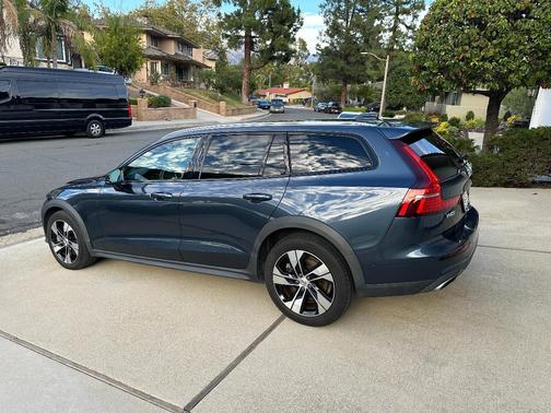 Blue 2021 Volvo V60 Cross Country T5