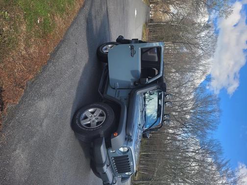 Gray 2015 Jeep Wrangler Sport