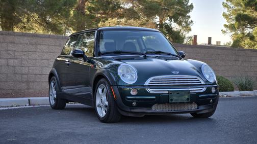 2004 MINI Cooper Base