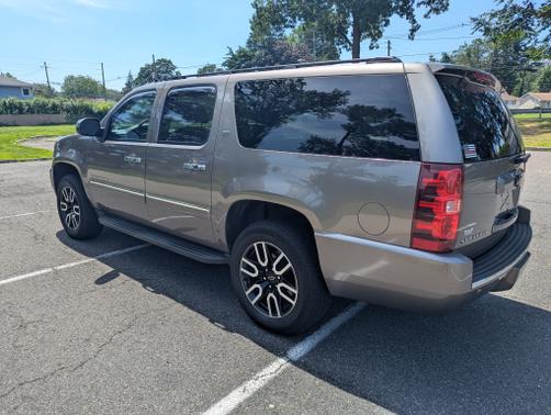 2013 Chevrolet Suburban 1500 LTZ