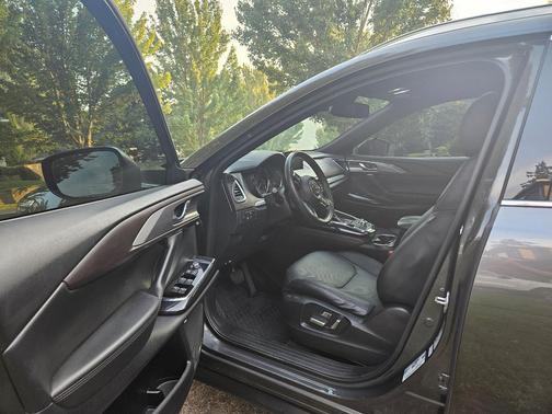 Gray 2018 Mazda CX-9 Grand Touring