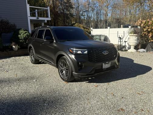 Black 2025 Ford Explorer ST 4WD