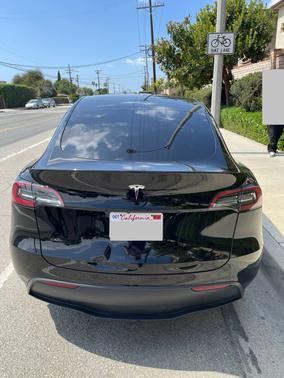 Black 2021 Tesla Model Y Long Range