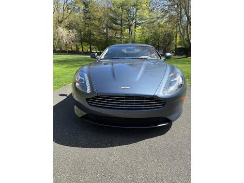 2012 Aston Martin Virage Base