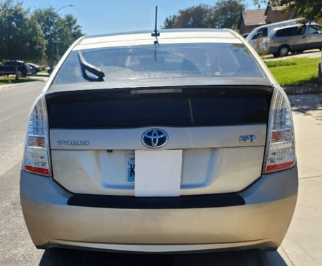 Gold 2010 Toyota Prius II