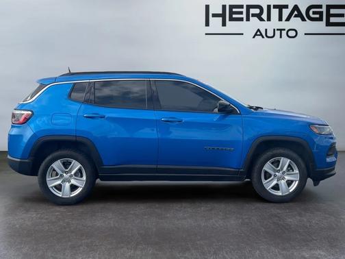 Blue 2022 Jeep Compass Latitude