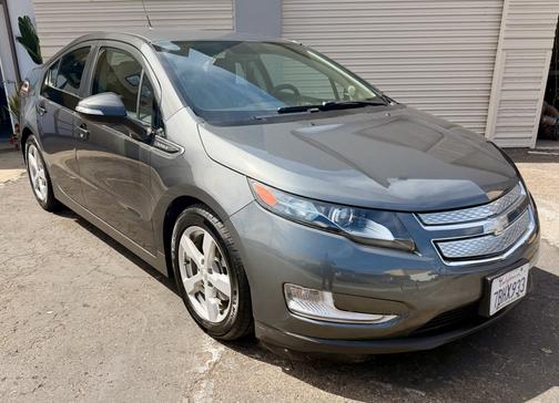2014 Chevrolet Volt Base