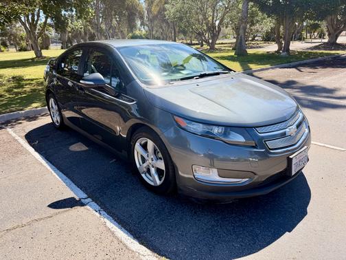 2014 Chevrolet Volt Base