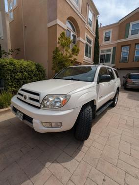White 2003 Toyota 4Runner SR5